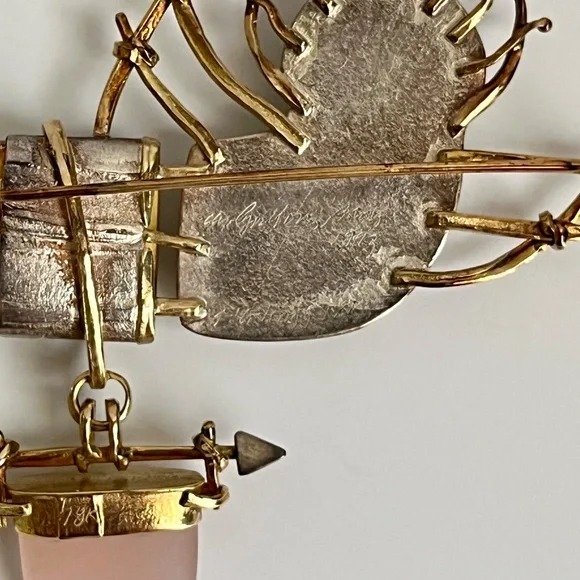 Carolyn Morris Bach  Winged Goddess Brooch 18K,  Fine Sterling Silver - Picture 12 of 13